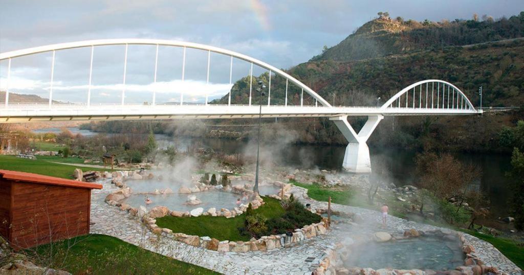 Casa Loureal Ribeira Sacra أورينس المظهر الخارجي الصورة